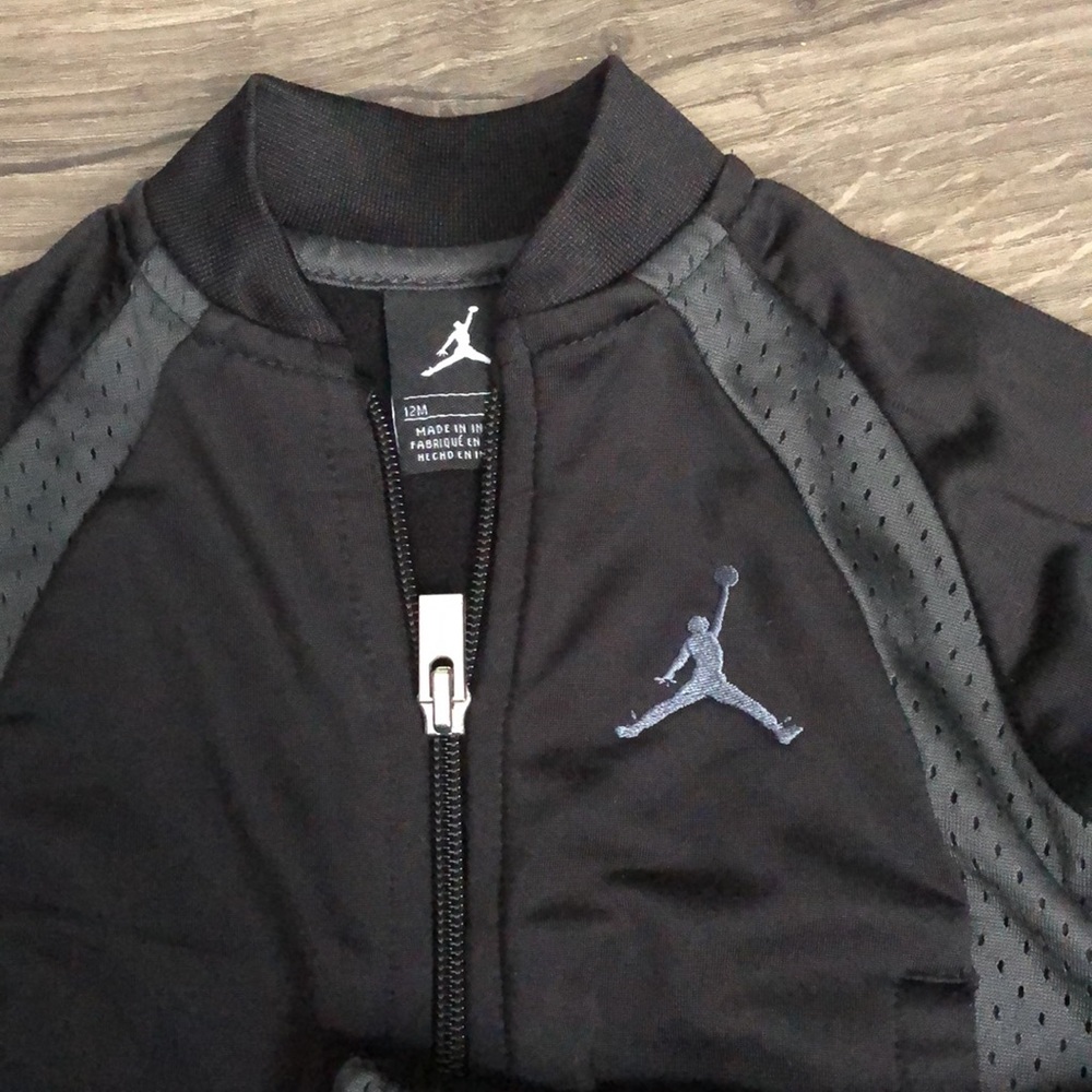 Jordan Matching Set 2 piece - Picture 2 of 5